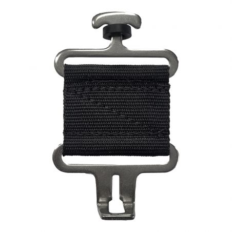 Brusterweiterung Bucas mit T-Haken