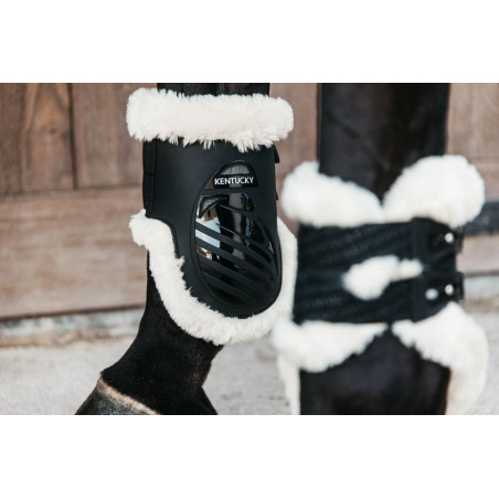 Elastischer Fesselkopfschutz veganes Lammfell Kentucky