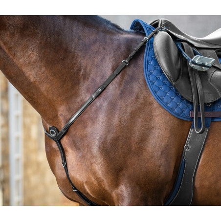 Brustblatt New English Collection by Dy'on