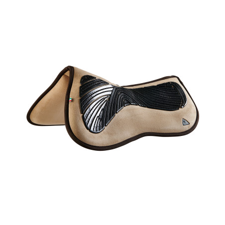 Formgedächtnis-Sattelkissen mit hinterer Erhöhung aus komplettem Schaffell Acavallo