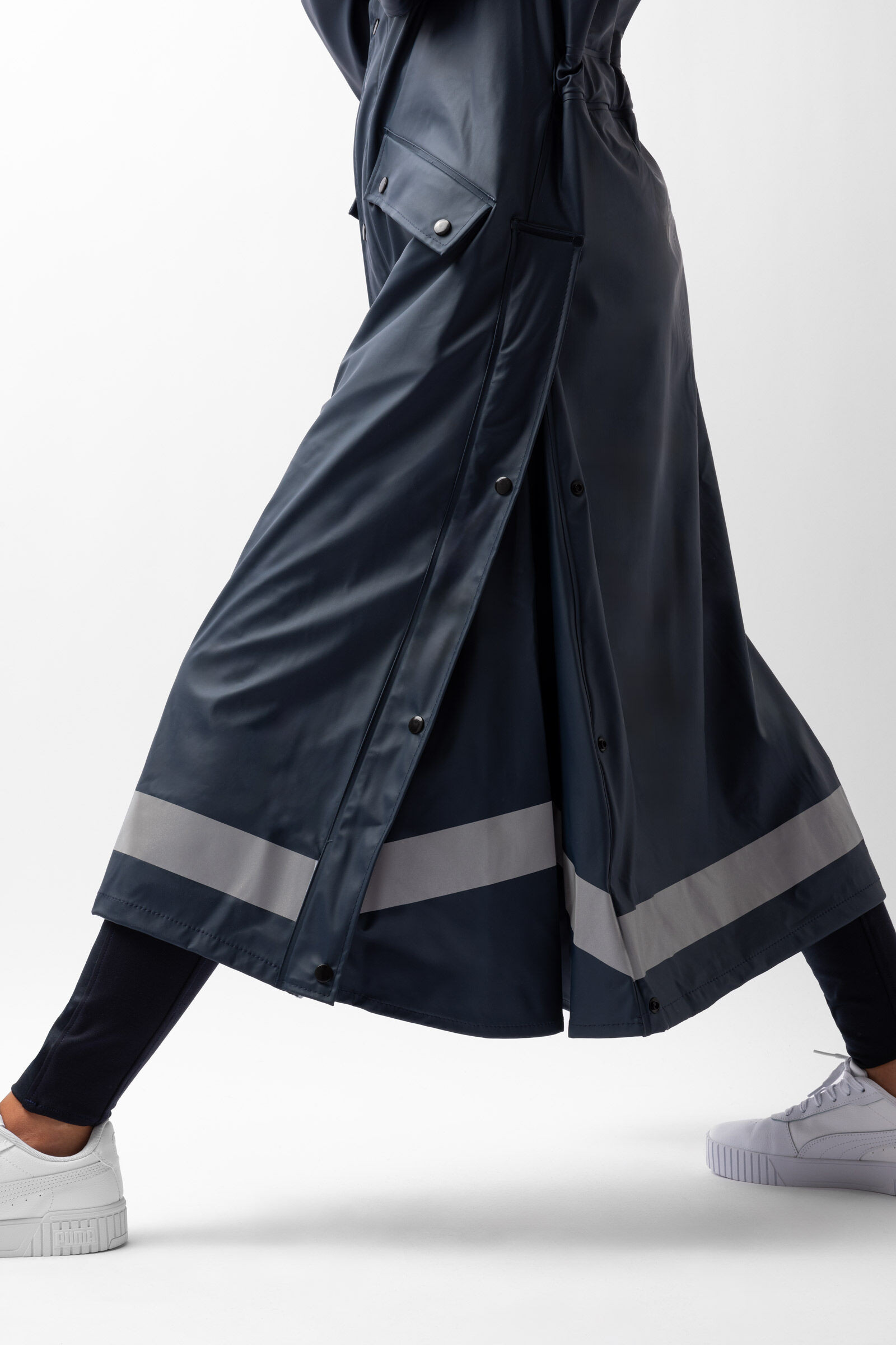 Langer Regenmantel Horze Hazel Damen mit Schlitzen Dunkelmarineblau Langer Regenmantel Horze Hazel Damen mit Schlitzen Dunkelmarineblau