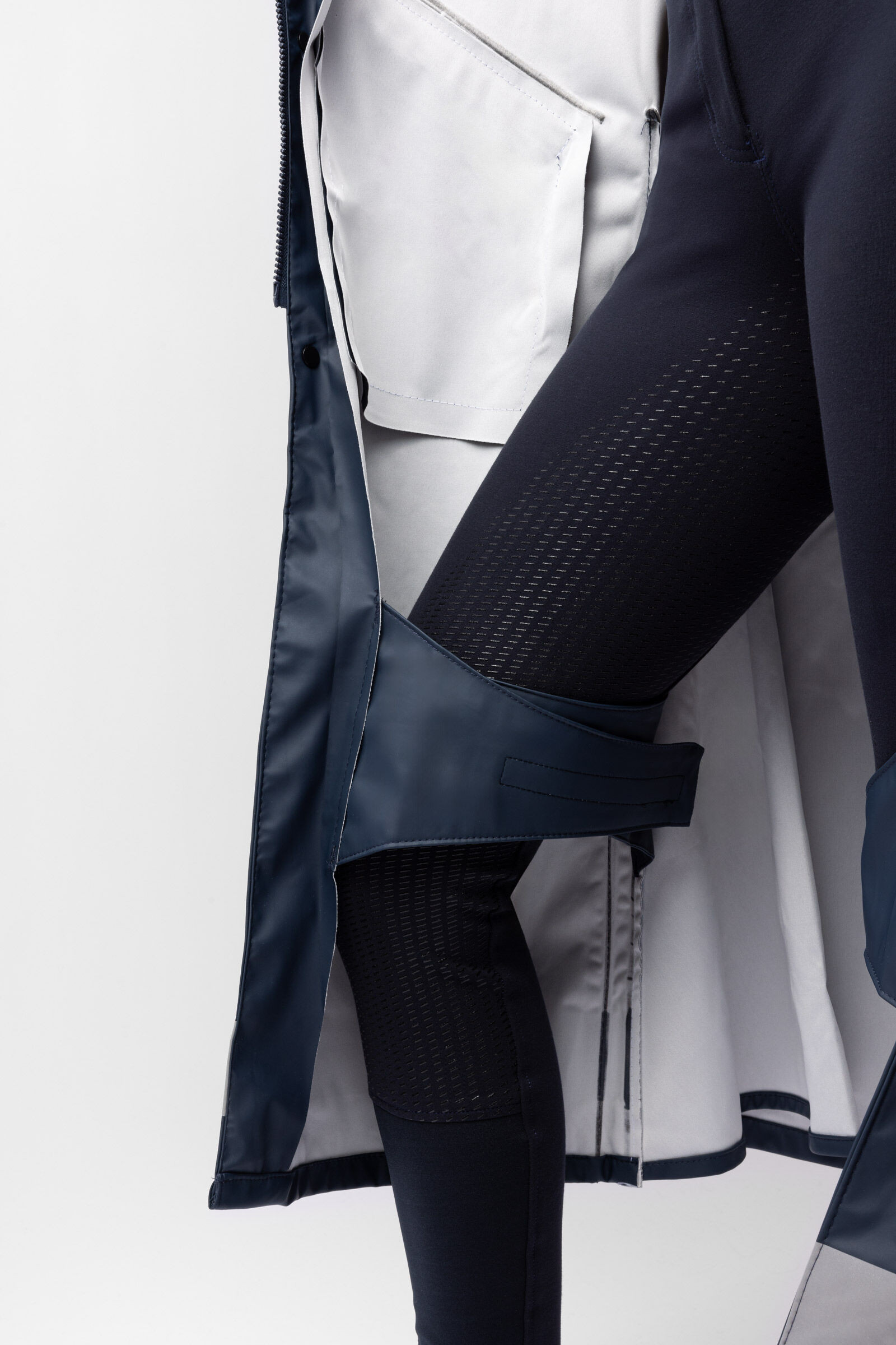 Langer Regenmantel Horze Hazel Damen mit Schlitzen Dunkelmarineblau Langer Regenmantel Horze Hazel Damen mit Schlitzen Dunkelmarineblau