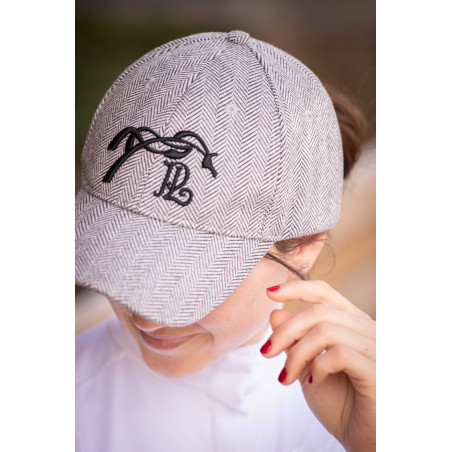 Penelope Naomi Chevron Kappe