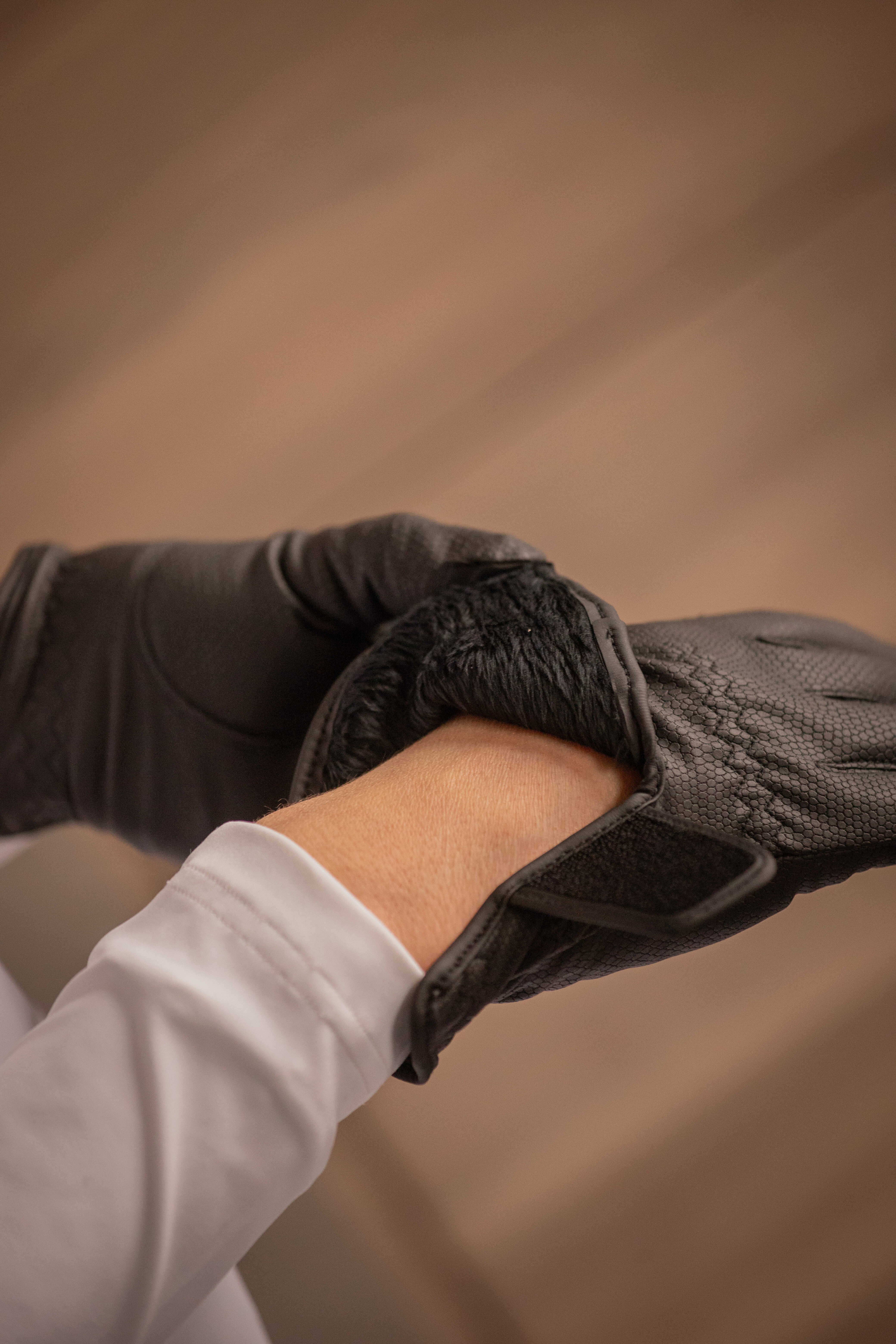 Handschuhe Eden by Pénélope Lyoni Schwarz