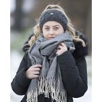 Schal Toby Back On Track