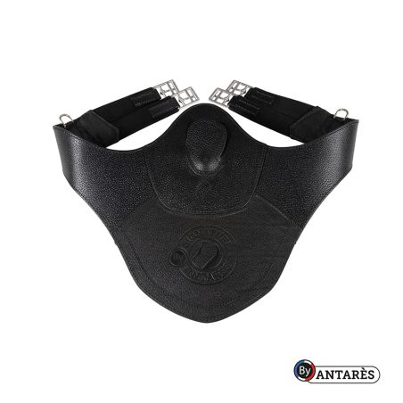 Langer Signature-Bauchlatz-Sattelgurt von Antares