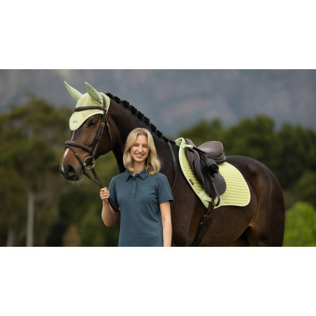 LeMieux Satteldecke Square Close Contact aus Air-Tek Mesh-Gewebe