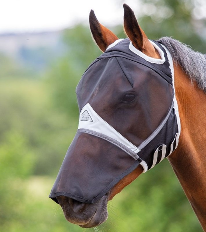 Fliegenmaske mit Nasenschutz Shires ohne Ohren FlyGuard Pro Schwarz