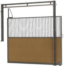 Schiebbare Boxentrennung mit Gitter und Holzsockel 3,5 m La Gée