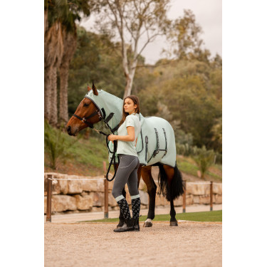 Fliegendecke Horze Paso Fino mit Halsteil und UV-Schutz Fliegendecke Horze Paso Fino mit Halsteil und UV-Schutz