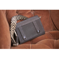 Phone Pocket Pénélope perforiertes Leder Schwarz Schwarz Phone Pocket Pénélope perforiertes Leder Schwarz Schwarz