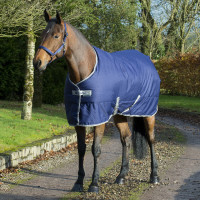 Bucas Freedom Stable Stalldecke 150g Marineblau