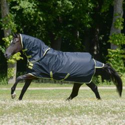 Bucas Oasis Turnout 100g Decke mit Halsteil Bucas Oasis Turnout 100g Decke mit Halsteil