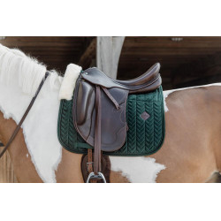 Satteldecke Skin Friendly Velvet Jumping Kentucky Tannengrün