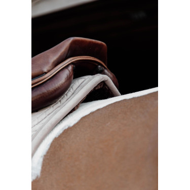 Tapis de selle Skin Friendly Velvet Kentucky Beige