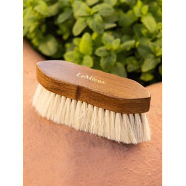 Weiche Finishing-Bürste LeMieux Artisan Weiche Finishing-Bürste LeMieux Artisan