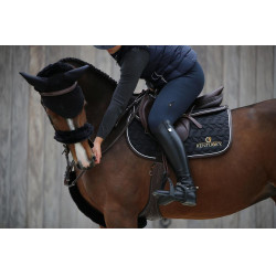 Kinnpolsterschutz aus Schaffell Kentucky Schwarz