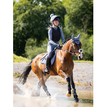 LeMieux Wildleder GP Square Schabracke Blauer Jay LeMieux Wildleder GP Square Schabracke Blauer Jay