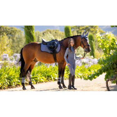 LeMieux Wildleder GP Square Schabracke Blauer Jay LeMieux Wildleder GP Square Schabracke Blauer Jay