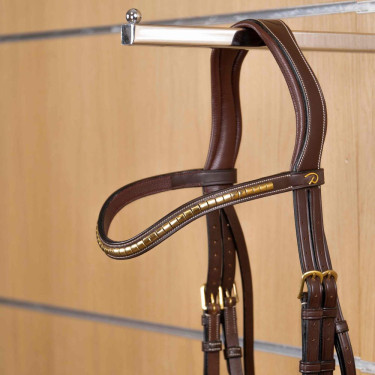 Frontal V Clincher Messing D Collection by Dy'on Braun