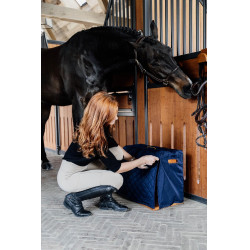 Schutzhülle für Putzbox Show Grooming Deluxe by Kentucky Marineblau Schutzhülle für Putzbox Show Grooming Deluxe by Kentucky Marineblau