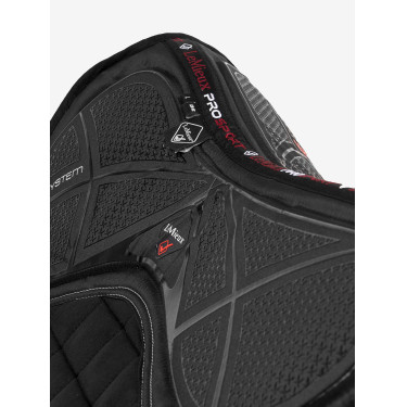 LeMieux X-Grip Silikon Dressur Schabracke Schwarz