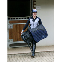 LeMieux X-Grip Silikon Dressur Schabracke Benetton Blau LeMieux X-Grip Silikon Dressur Schabracke Benetton Blau