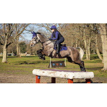 LeMieux Wildleder GP Square Schabracke Tintenblau LeMieux Wildleder GP Square Schabracke Tintenblau