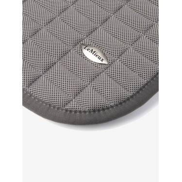 LeMieux Self-Cool Close Contact Square Schabracke LeMieux Self-Cool Close Contact Square Schabracke
