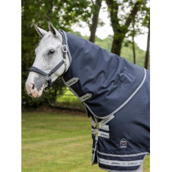 Wasserdichter Halsschutz Arika LeMieux 100g Marineblau Wasserdichter Halsschutz Arika LeMieux 100g Marineblau