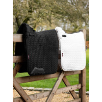 LeMieux Merino+ gefütterte Dressur-Schabracke Schwarz / schwarz LeMieux Merino+ gefütterte Dressur-Schabracke Schwarz / schwarz