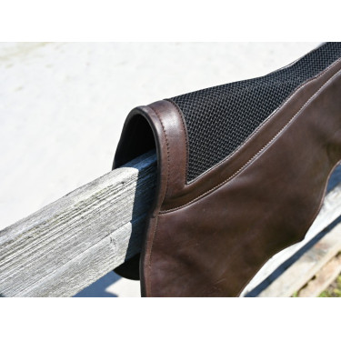 Anatomisches Jump'In Stoßdämpferkissen aus Leder und Filz Anatomisches Jump'In Stoßdämpferkissen aus Leder und Filz