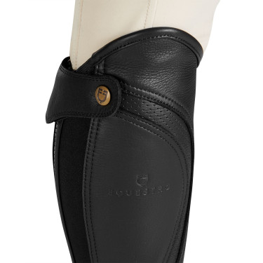 Unisex-Mini-Chaps aus perforiertem Leder für maximalen Komfort Salisbury Equestro Unisex-Mini-Chaps aus perforiertem Leder für maximalen Komfort Salisbury Equestro