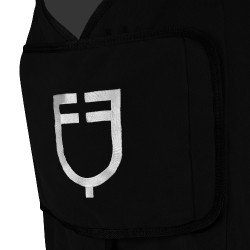 Polardecke mit Frontverschluss und Klappe GP Equestro Schwarz Polardecke mit Frontverschluss und Klappe GP Equestro Schwarz