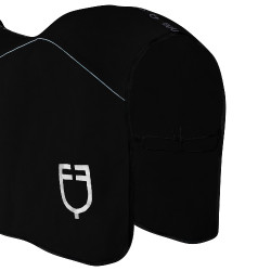 Polardecke mit Frontverschluss und Klappe GP Equestro Schwarz Polardecke mit Frontverschluss und Klappe GP Equestro Schwarz