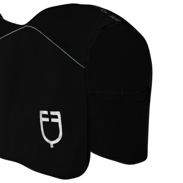 Polardecke mit Frontverschluss und Klappe GP Equestro Schwarz Polardecke mit Frontverschluss und Klappe GP Equestro Schwarz