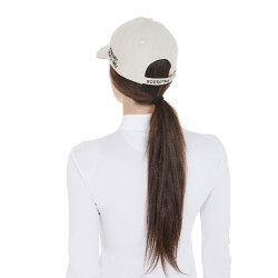 Unisex-Kappe aus der neuen Equestro-Kollektion Unisex-Kappe aus der neuen Equestro-Kollektion