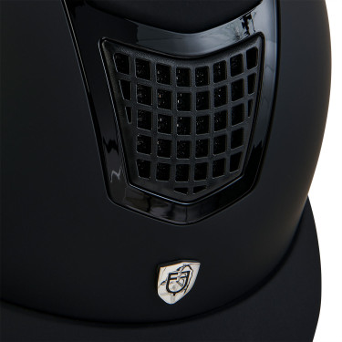 Ultraleichter Helm mit poliertem Rahmen Eclipse Equestro Ultraleichter Helm mit poliertem Rahmen Eclipse Equestro