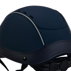 Phantom-Helm mit Frontlogo und Ledereinsätzen von Equestro Marine Marineblau