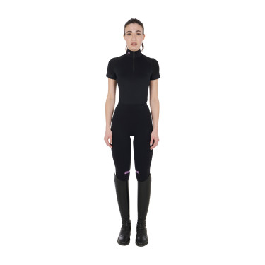 Eng anliegende Damen-Baselayer mit kurzen Ärmeln aus technischem Gewebe Equestro Schwarz / Lila Eng anliegende Damen-Baselayer mit kurzen Ärmeln aus technischem Gewebe Equestro Schwarz / Lila