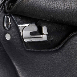 Doppelte Hindernissattel aus Leder Meredith Equestro Schwarz Doppelte Hindernissattel aus Leder Meredith Equestro Schwarz
