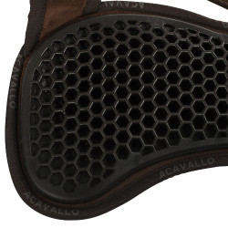 Hintere Schabracke aus Schaffell und vordere Gel-Schabracke Acavallo Braun / Schwarz