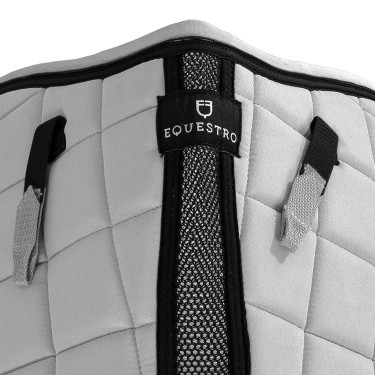 Spring-Sattelpad aus atmungsaktivem technischem Gewebe Elegance Equestro Kollektion Weiß Weiß Spring-Sattelpad aus atmungsaktivem technischem Gewebe Elegance Equestro Kollektion Weiß Weiß