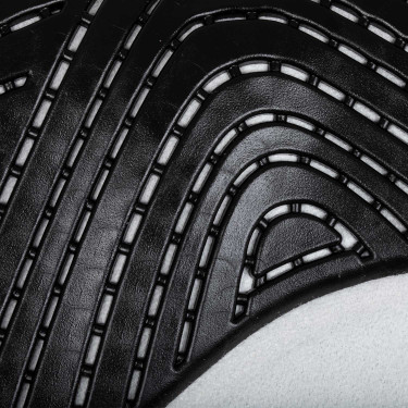 Sprungunterlage Numnah mit Gel-Grip auf beiden Seiten und kompletter Schafwollumrandung Acavallo Sprungunterlage Numnah mit Gel-Grip auf beiden Seiten und kompletter Schafwollumrandung Acavallo