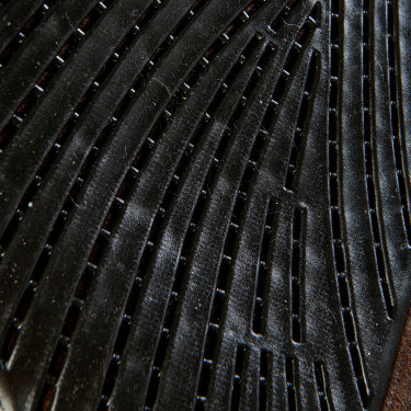 Sprungunterlage Numnah mit Gel-Grip auf beiden Seiten und kompletter Schafwollumrandung Acavallo Sprungunterlage Numnah mit Gel-Grip auf beiden Seiten und kompletter Schafwollumrandung Acavallo