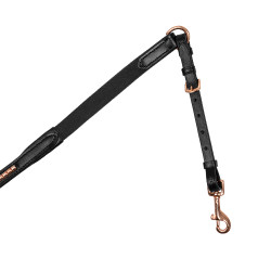 Frontal mit Supreme-Kette Schwarz