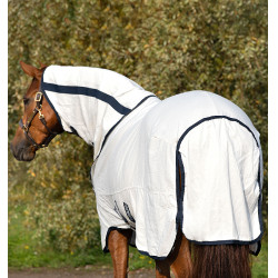 Fliegendecke Rambo Natura Summer 0g mit Halsteil Horseware Weiß / Marineblau Weiß Fliegendecke Rambo Natura Summer 0g mit Halsteil Horseware Weiß / Marineblau Weiß