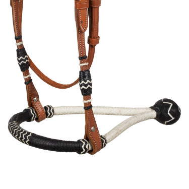 Bicolor Bosal-Set mit Zügeln aus Pferdehaar Pool's Bicolor Bosal-Set mit Zügeln aus Pferdehaar Pool's