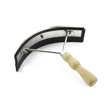 Gebogenes Metall-Schweißmesser mit Holzgriff Umbria Equitazione Gebogenes Metall-Schweißmesser mit Holzgriff Umbria Equitazione