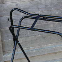 Klappbarer Sattelhalter mit 4 Beinen Hennie Schwarz